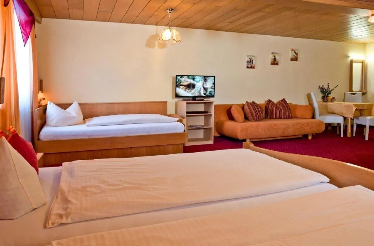 *** Hotel Gasthof Metzgerei Stöberl Lam Deutschland